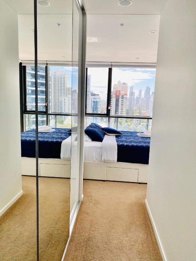 Koko Luxury Apartment In Broadbeach Gold Coast Esterno foto